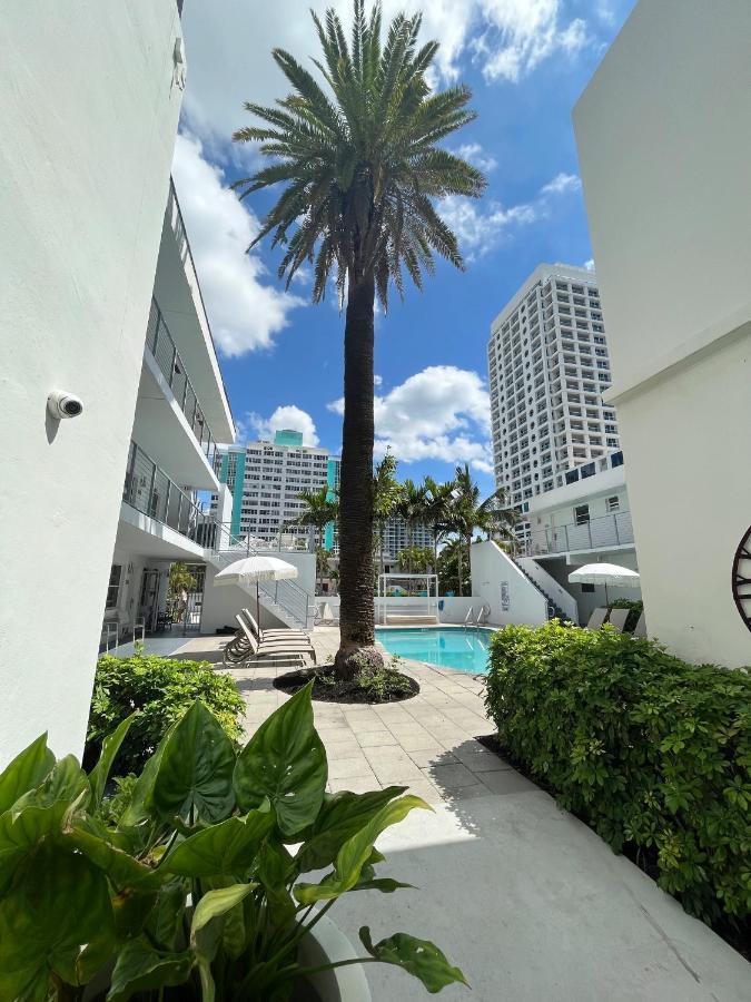 Aqua Hotel Fort Lauderdale Exterior photo